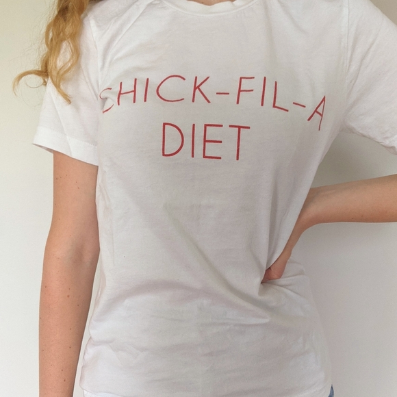 Graphic tee - Picture 2 of 4